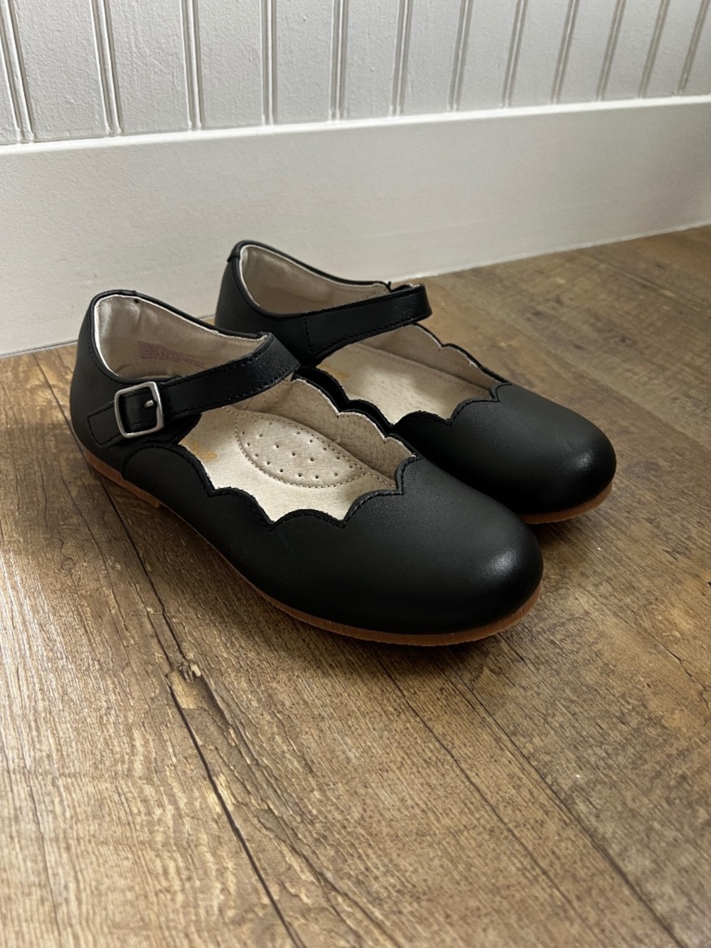 Girls Leather Mary Jane Flats